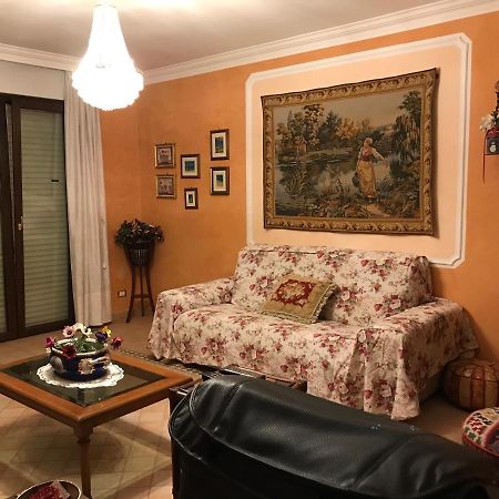 Torretta Villa L'Aquila Bagian luar foto