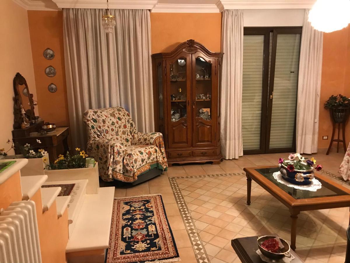 Torretta Villa L'Aquila Bagian luar foto